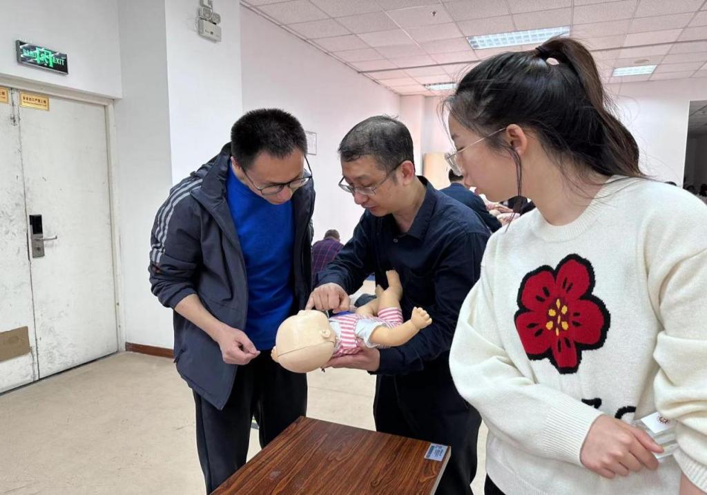 溫醫大成功舉辦首期中小學教師常用急救技能培訓班