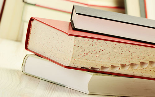 成人自學考試教材每年都會更新嗎?