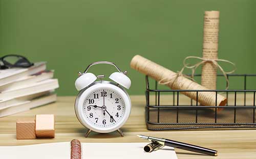 成人高考什么專業最實用？最快多久拿證？