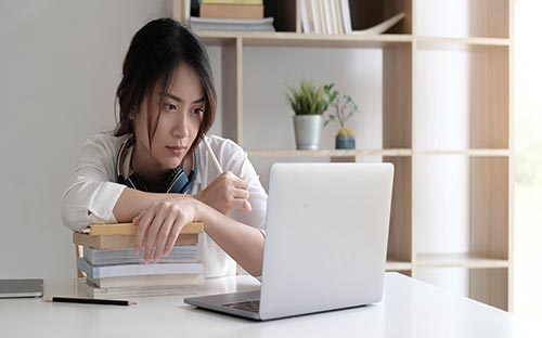 自考學習課程的有哪些方法？