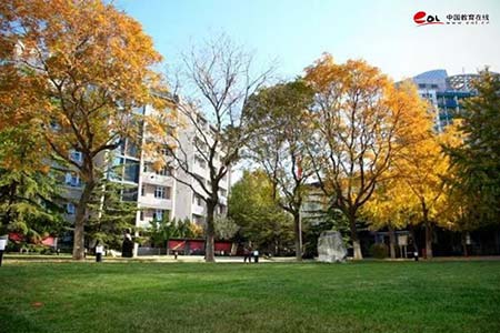 北京青年政治學院校園風光