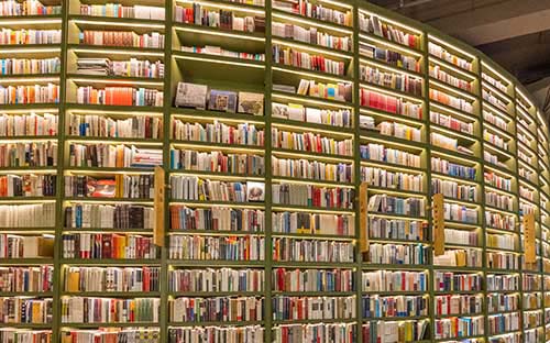 參加自考需要考多少門科目？