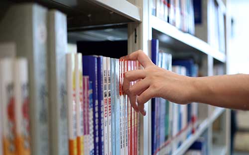 成人高考一般什么時候交學費？要注意什么？