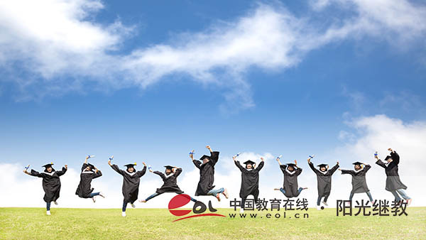 成人高考畢業證怎么申請？什么時候領取？