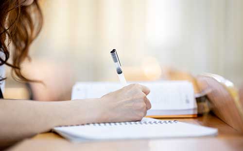 淮南成人高考報名流程是怎么樣的？錄取結果查詢時間是多久？