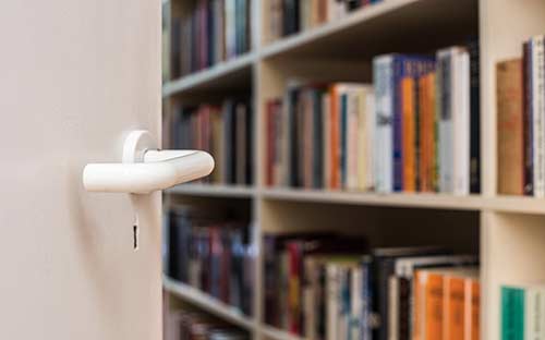 成人高考學士學位申請要求是什么？哪些專業比較適合男生？