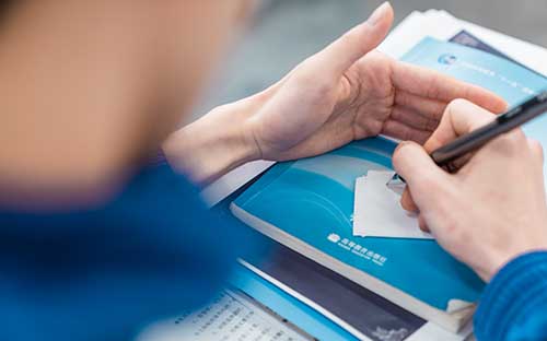 報名成人高考有哪些優勢？有哪些流程？