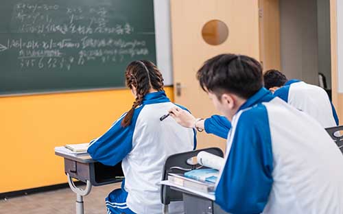 國開開啟一個新討論話題怎么寫？課程學習要完成哪些環節？