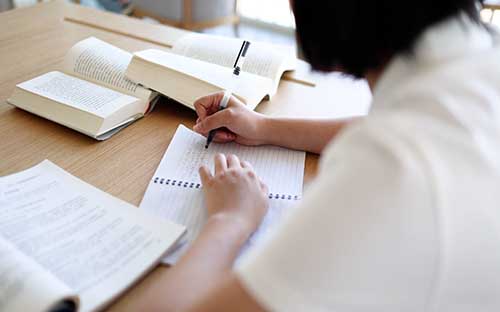 國家開放大學學生論壇在哪里進入？考試分數是怎么算的？