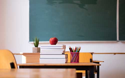 國家開放大學和成人本科哪個含金量高？有什么不同？