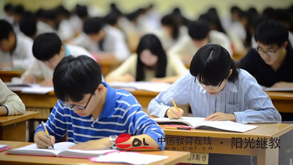 國家開放大學考試是在是線下嗎？該怎么復習？