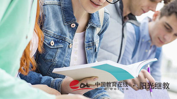 國開報名應該準備什么材料？時間在幾月？