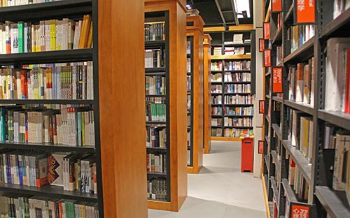 學美聲出國留學該去哪