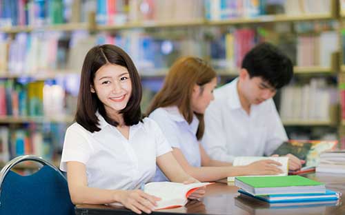 湖北武漢高中國際學校學費
