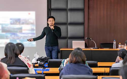 金斯頓大學服裝設計專業的介紹及申請要求