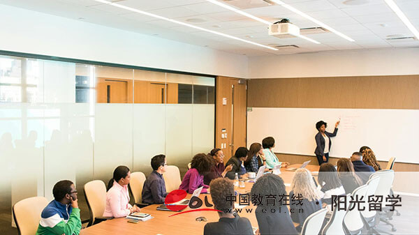 哈爾濱工業大學（威海）國際本科項目學費