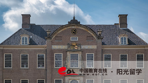 馬來西亞雕塑專業本科留學有哪些費用 馬來西亞雕塑專業本科留學有哪些費用