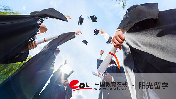 加拿大時尚管理專業藝術留學費用需要多少錢