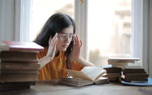 成人專升本和自考本科的區別？