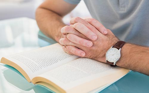 美國紐約大學學費一年多少？美國紐約大學本科以及研究生留學費用介紹