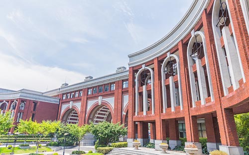 日本醫科大學簡介